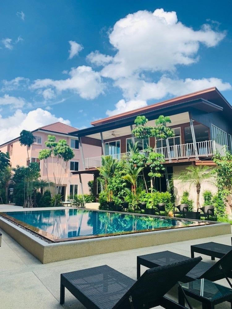 Hotel Snowhouse Aonang Krabi à Ao Nang Extérieur photo